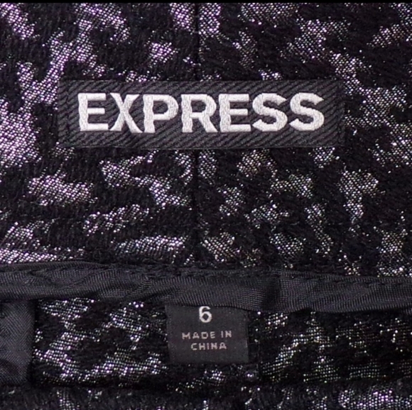 Express Herringbone Shorts - Picture 7 of 7